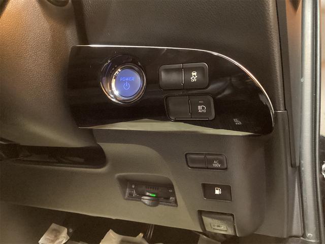 プリウス Ｓツーリングセレクション　トヨタセーフティセンス　純正９インチナビ　Ｂｌｕｅｔｏｏｔｈ対応　Ｂカメラ　ＥＴＣ　アダプティブクルーズコントロール　専用合皮シート　シートヒーター　ＬＥＤヘッドライト　スマートキー　ＡＣ１００Ｖ電源（17枚目）