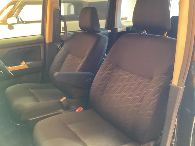 タンク カスタムＧ－Ｔ　ＥＴＣ　ナビ　ＴＶ　両側電動スライドドア　クリアランスソナー　オートクルーズコントロール　衝突被害軽減システム　アルミホイール　オートマチックハイビーム　オートライト（12枚目）