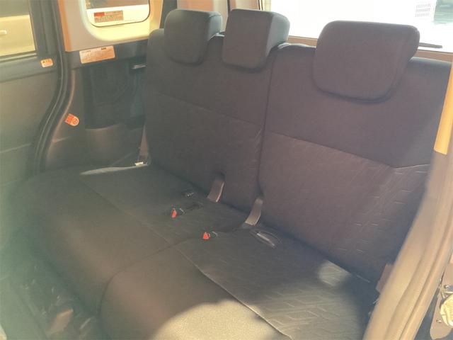 タンク カスタムＧ－Ｔ　ＥＴＣ　ナビ　ＴＶ　両側電動スライドドア　クリアランスソナー　オートクルーズコントロール　衝突被害軽減システム　アルミホイール　オートマチックハイビーム　オートライト（13枚目）