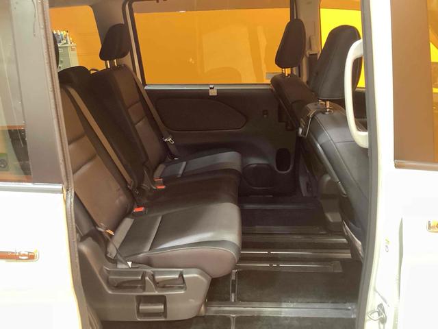 セレナ ハイウェイスター VセレクションII 全周囲カメラ TV クリアランスソナー オートクルーズコントロール パークアシスト 衝突被害軽減システム 両側電動スライドドア オートライト LEDヘッドランプ スマートキー アイドリングストップ(17枚目)