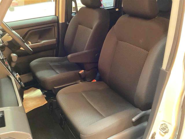 ルーミー Ｇ　ＥＴＣ　バックカメラ　ナビ　両側電動スライドドア　クリアランスソナー　衝突被害軽減システム　オートライト　ＬＥＤヘッドランプ　スマートキー　アイドリングストップ　電動格納ミラー（14枚目）