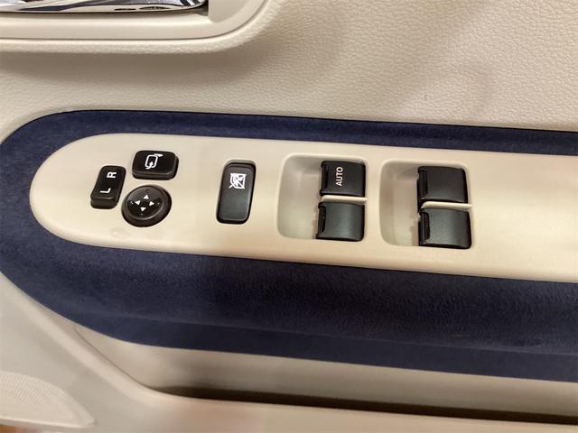 アルトラパン モード　全周囲カメラ　衝突被害軽減システム　オートライト　スマートキー　アイドリングストップ　電動格納ミラー　シートヒーター　ベンチシート　ＣＶＴ　ＥＳＣ　ＵＳＢ　Ｂｌｕｅｔｏｏｔｈ（13枚目）