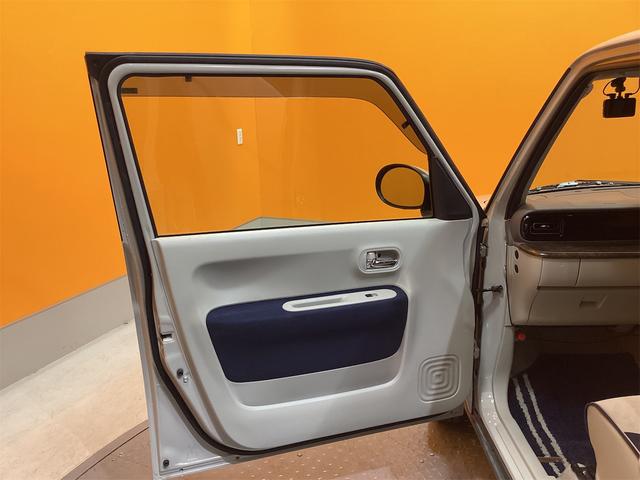 アルトラパン モード　全周囲カメラ　衝突被害軽減システム　オートライト　スマートキー　アイドリングストップ　電動格納ミラー　シートヒーター　ベンチシート　ＣＶＴ　ＥＳＣ　ＵＳＢ　Ｂｌｕｅｔｏｏｔｈ（24枚目）