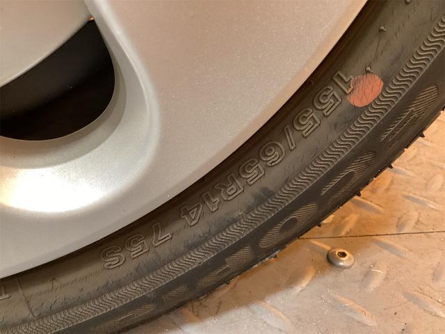 アルトラパン モード　全周囲カメラ　衝突被害軽減システム　オートライト　スマートキー　アイドリングストップ　電動格納ミラー　シートヒーター　ベンチシート　ＣＶＴ　ＥＳＣ　ＵＳＢ　Ｂｌｕｅｔｏｏｔｈ（44枚目）