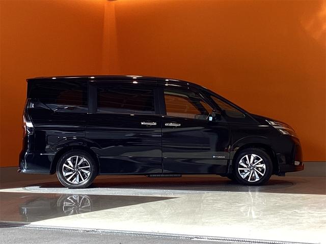 日産 セレナ 7枚目