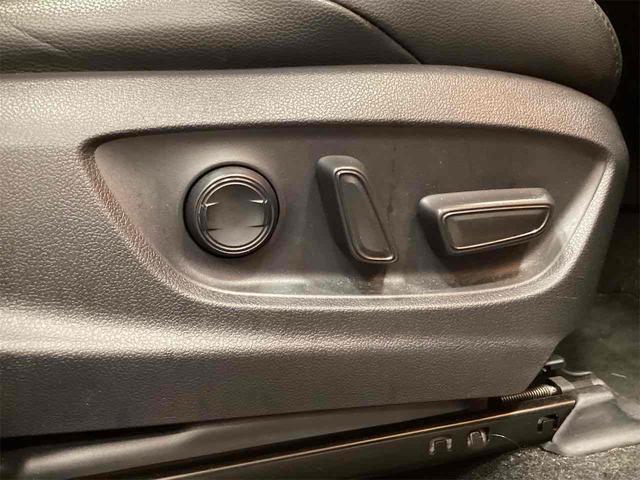 トヨタ カローラクロス 31枚目