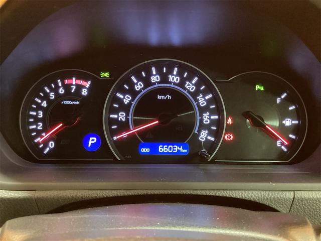 トヨタ ヴォクシー 35枚目