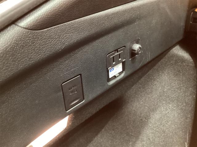 トヨタ プリウス 18枚目