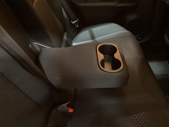 トヨタ プリウス 19枚目