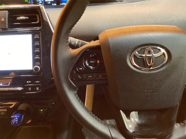 トヨタ プリウス 25枚目