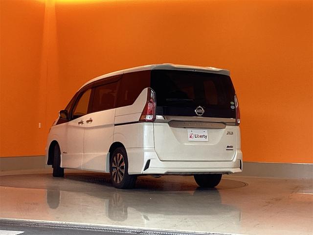 日産 セレナ 10枚目