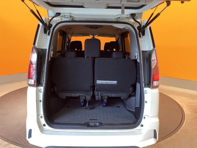 日産 セレナ 15枚目