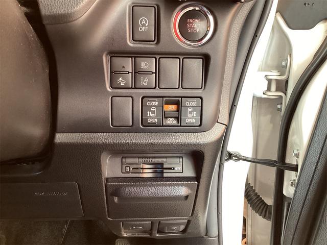 トヨタ ノア 21枚目