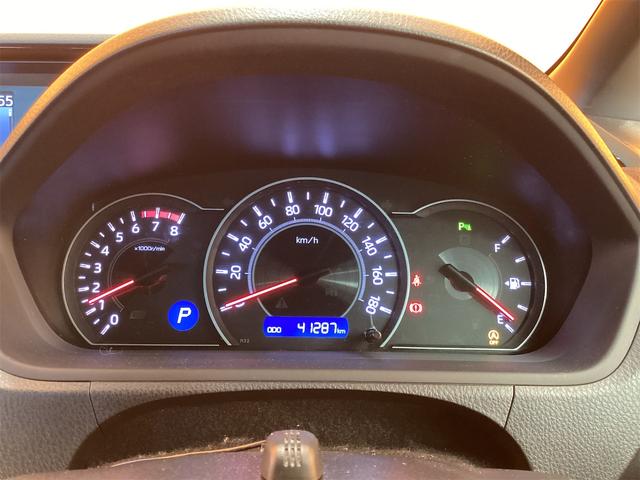 トヨタ ノア 23枚目