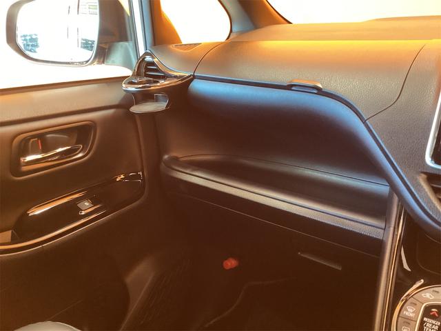 トヨタ ノア 29枚目