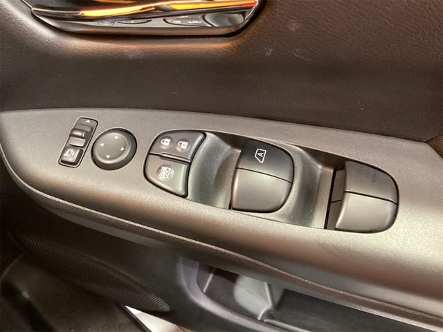 日産 セレナ 24枚目