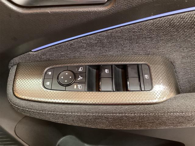 日産 オーラ 23枚目