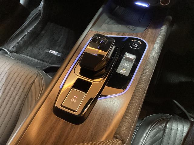 日産 オーラ 30枚目