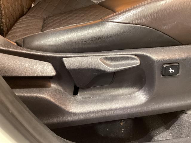 Ｃ－ＨＲ Ｇ－Ｔ　ナビ　ＥＴＣ　バックカメラ　クリアランスソナー　オートクルーズコントロール　レーンアシスト　衝突被害軽減システム　ナビ　ＴＶ　オートマチックハイビーム　オートライト　ＬＥＤヘッドランプ　アルミホイール（28枚目）