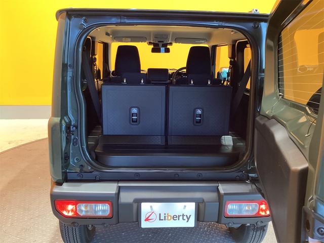 ジムニー ＸＣ　４ＷＤ　クリアランスソナー　オートクルーズコントロール　レーンアシスト　衝突被害軽減システム　ヘッドライトウォッシャー　スマートキー　アイドリングストップ　電動格納ミラー　シートヒーター　ＡＴ　ＥＳＣ（18枚目）