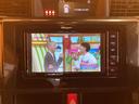 TV付きの車となっております。送迎時の待ち時間などとてもお役に立ちます。