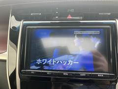 ＴＶ付きの車となっております。ドライブの合間の休憩中に気になる番組を見ることができます。 2