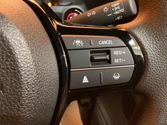 ���������Ƨ�ޤʤ��Ƥ����ꤷ��®�٤����Բ�ǽ�ʥ����ȥ��롼������ȥ�������������Ƥ��ޤ������󥰥ɥ饤�֤ǤⱿž���ڤˤʤ�ޤ����֥졼���䥷�ե����Ǥ�����ǽ�Ǥ��� 3