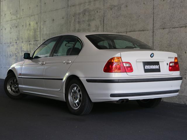 ＢＭＷ ３シリーズ