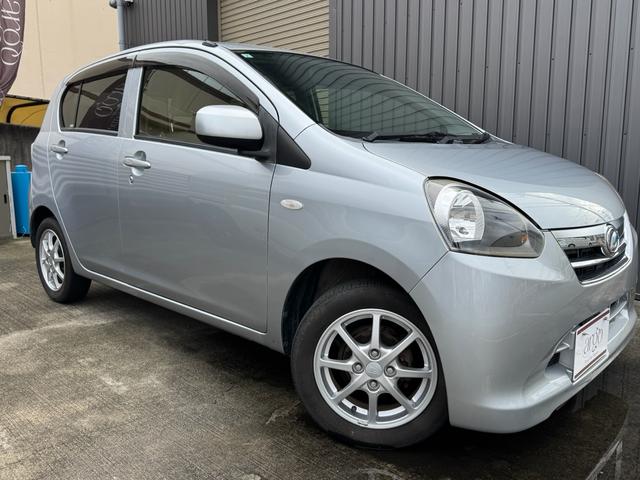 ミライース X メモリアルエディション エコアイドル 14アルミ SDナビ フルセグTV ETC キーレス(10枚目)