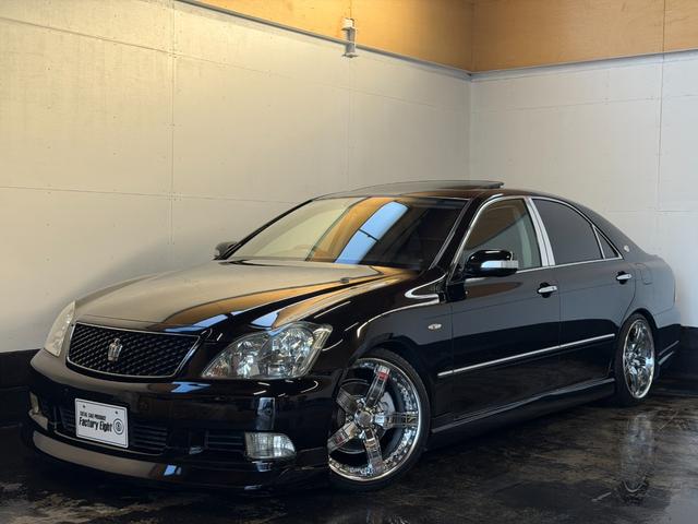 クラウン アスリート プレミアムエディション サンルーフ フルエアロ 社外マフラー 車高調 トラフィックスター19インチ Revier流星テールランプ ダッシュボードリペア済み HDDナビ Bluetooth再生加工済み 2色切り替えフォグランプ(5枚目)