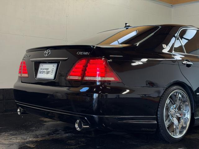 クラウン アスリート プレミアムエディション サンルーフ フルエアロ 社外マフラー 車高調 トラフィックスター19インチ Revier流星テールランプ ダッシュボードリペア済み HDDナビ Bluetooth再生加工済み 2色切り替えフォグランプ(15枚目)