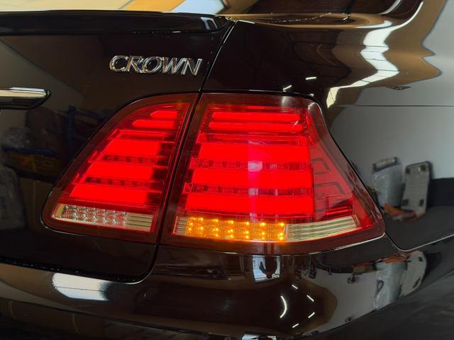 クラウン アスリート プレミアムエディション サンルーフ フルエアロ 社外マフラー 車高調 トラフィックスター19インチ Revier流星テールランプ ダッシュボードリペア済み HDDナビ Bluetooth再生加工済み 2色切り替えフォグランプ(29枚目)