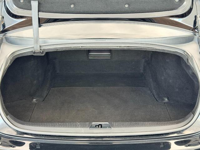 ＧＳ ＧＳ３５０　バージョンＩ　後期　ＷＯＲＫ　ＺＥＡＳＴ１９インチ　ＴＥＩＮ車高調　ローダウン　革シート　シートヒーター　ヘッドライト＆テールランプスモーク加工　ＨＤＤナビ　バックカメラ　ＥＴＣ　スマートキー　車検Ｒ９年４月（25枚目）