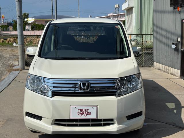 ステップワゴン Ｇ　ＨＤＤナビ　スマートスタイルエディション　１年保証付き・ＨＤＤナビ・フルセグＴＶ・バックカメラ・ＥＴＣ・両側電動スライドドア・スマートキー・オートエアコン・純正ＨＩＤ（3枚目）