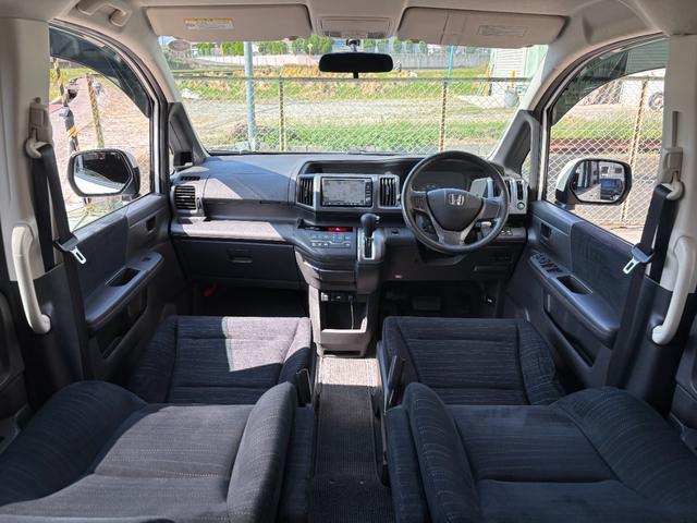 ステップワゴン Ｇ　ＨＤＤナビ　スマートスタイルエディション　１年保証付き・ＨＤＤナビ・フルセグＴＶ・バックカメラ・ＥＴＣ・両側電動スライドドア・スマートキー・オートエアコン・純正ＨＩＤ（15枚目）