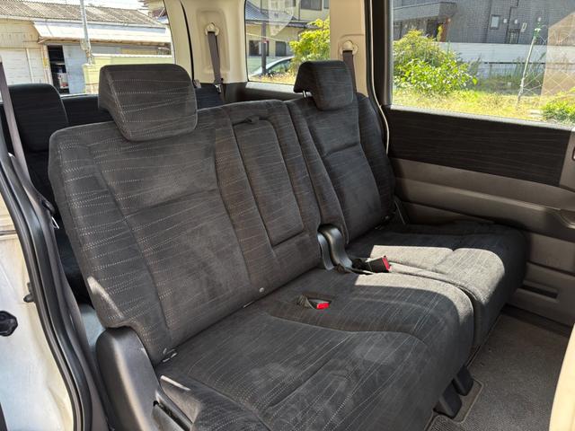 ステップワゴン Ｇ　ＨＤＤナビ　スマートスタイルエディション　１年保証付き・ＨＤＤナビ・フルセグＴＶ・バックカメラ・ＥＴＣ・両側電動スライドドア・スマートキー・オートエアコン・純正ＨＩＤ（25枚目）