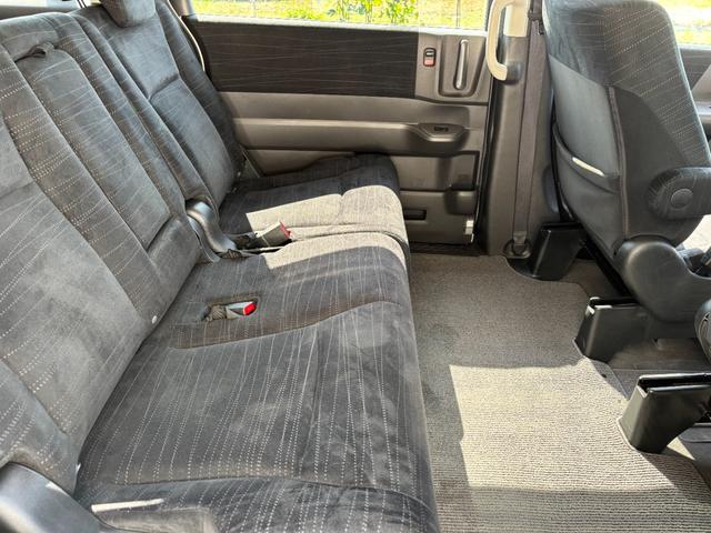 ステップワゴン Ｇ　ＨＤＤナビ　スマートスタイルエディション　１年保証付き・ＨＤＤナビ・フルセグＴＶ・バックカメラ・ＥＴＣ・両側電動スライドドア・スマートキー・オートエアコン・純正ＨＩＤ（26枚目）