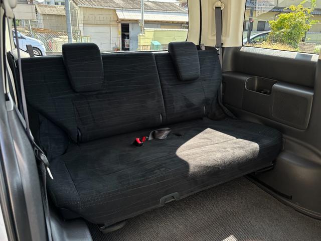 ステップワゴン Ｇ　ＨＤＤナビ　スマートスタイルエディション　１年保証付き・ＨＤＤナビ・フルセグＴＶ・バックカメラ・ＥＴＣ・両側電動スライドドア・スマートキー・オートエアコン・純正ＨＩＤ（29枚目）