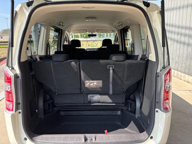 ステップワゴン Ｇ　ＨＤＤナビ　スマートスタイルエディション　１年保証付き・ＨＤＤナビ・フルセグＴＶ・バックカメラ・ＥＴＣ・両側電動スライドドア・スマートキー・オートエアコン・純正ＨＩＤ（33枚目）