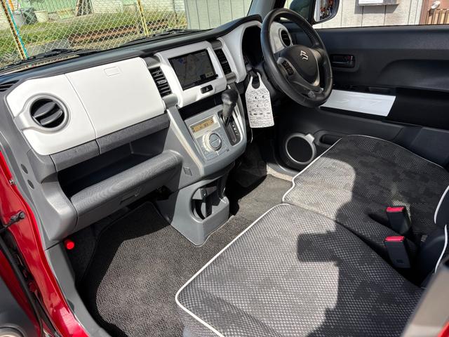 ハスラー X 1年保証付き・SDナビ・フルセグTV・バックカメラ・ETC・Bluetooth・前後ドラレコ搭載車・シートヒーター・プッシュスタート・スマートキー・オートエアコン・純正HID・AIS検査済(24枚目)