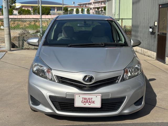 ヴィッツ U 1年保証付き・HDDナビ・TV・バックカメラ・ETC・ドライブレコーダー・Bluetooth・オートエアコン・プッシュスタート・スマートキー・スペアキー・AIS検査済(4枚目)