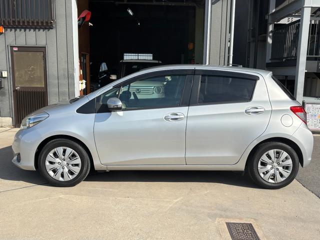 ヴィッツ U 1年保証付き・HDDナビ・TV・バックカメラ・ETC・ドライブレコーダー・Bluetooth・オートエアコン・プッシュスタート・スマートキー・スペアキー・AIS検査済(9枚目)