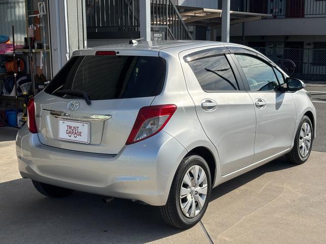 ヴィッツ U 1年保証付き・HDDナビ・TV・バックカメラ・ETC・ドライブレコーダー・Bluetooth・オートエアコン・プッシュスタート・スマートキー・スペアキー・AIS検査済(22枚目)