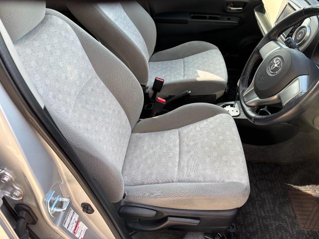 ヴィッツ U 1年保証付き・HDDナビ・TV・バックカメラ・ETC・ドライブレコーダー・Bluetooth・オートエアコン・プッシュスタート・スマートキー・スペアキー・AIS検査済(23枚目)