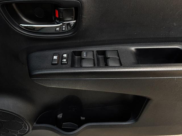 ヴィッツ U 1年保証付き・HDDナビ・TV・バックカメラ・ETC・ドライブレコーダー・Bluetooth・オートエアコン・プッシュスタート・スマートキー・スペアキー・AIS検査済(48枚目)