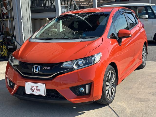 フィット RS 1年保証付き・SDナビ・フルセグTV・バックカメラ・ETC・Bluetooth・プッシュスタート・スマートキー・アイドリング・純正AW・AIS検査済(6枚目)