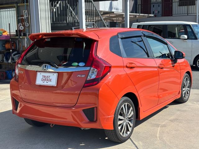 フィット RS 1年保証付き・SDナビ・フルセグTV・バックカメラ・ETC・Bluetooth・プッシュスタート・スマートキー・アイドリング・純正AW・AIS検査済(22枚目)