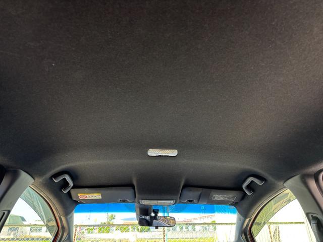 フィット RS 1年保証付き・SDナビ・フルセグTV・バックカメラ・ETC・Bluetooth・プッシュスタート・スマートキー・アイドリング・純正AW・AIS検査済(29枚目)