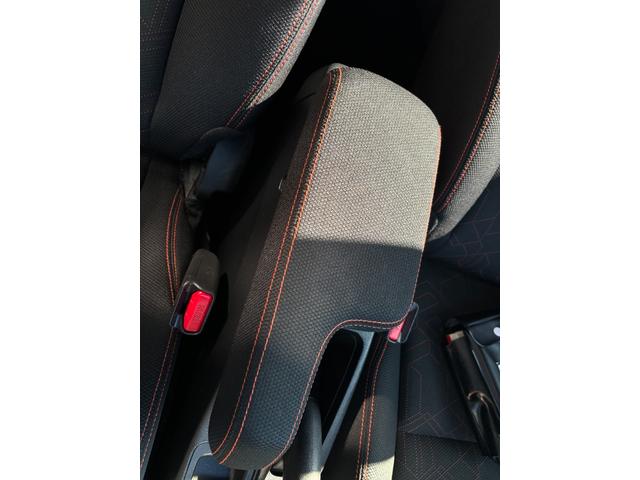 フィット RS 1年保証付き・SDナビ・フルセグTV・バックカメラ・ETC・Bluetooth・プッシュスタート・スマートキー・アイドリング・純正AW・AIS検査済(40枚目)