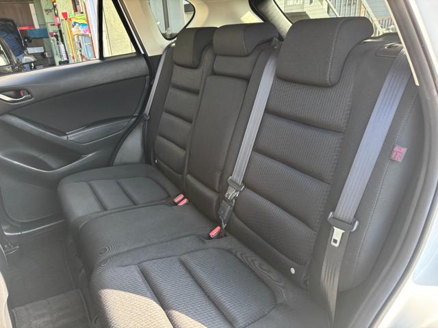 ＣＸ－５ ＸＤ　１年保証付き・ＳＤナビ・フルセグＴＶ・バック・サイドカメラ・Ｂｌｕｅｔｏｏｔｈ・ＥＴＣ・クルーズコントロール・プッシュスタート・スマートキー・純正ＡＷ（26枚目）